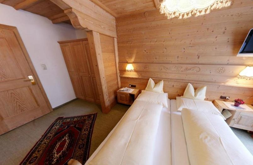 Hotel Sailer Sankt Anton am Arlberg Szoba fotó